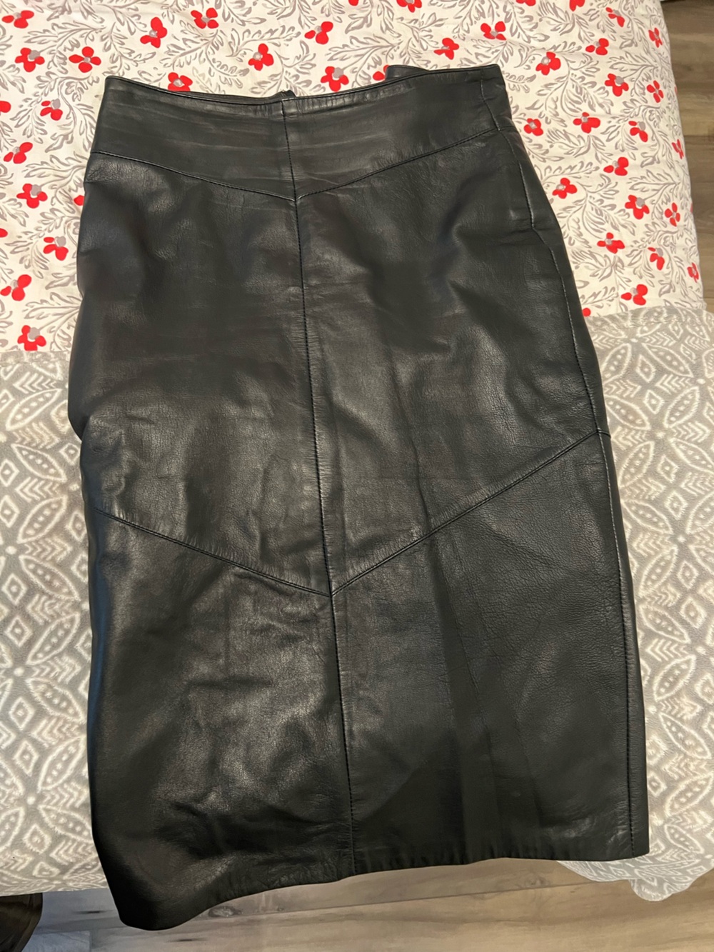 Vintage Black Leather Pencil Skirt